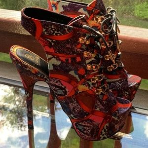 Red multicolor platform Stiletto